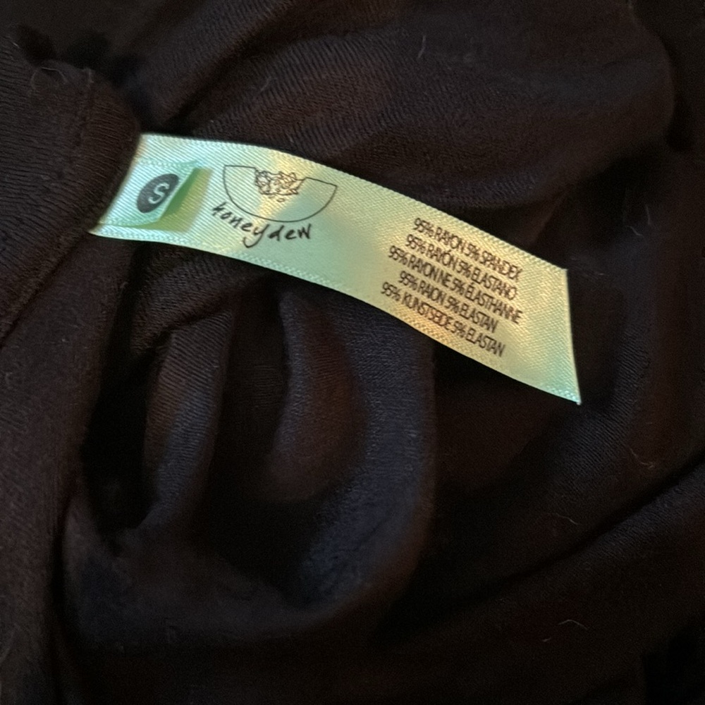 Like-New Honeydew Robe - Picture 4 of 5